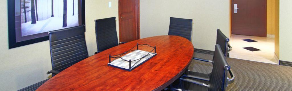 Holiday Inn Express And Suites Calgary By Ihg Экстерьер фото