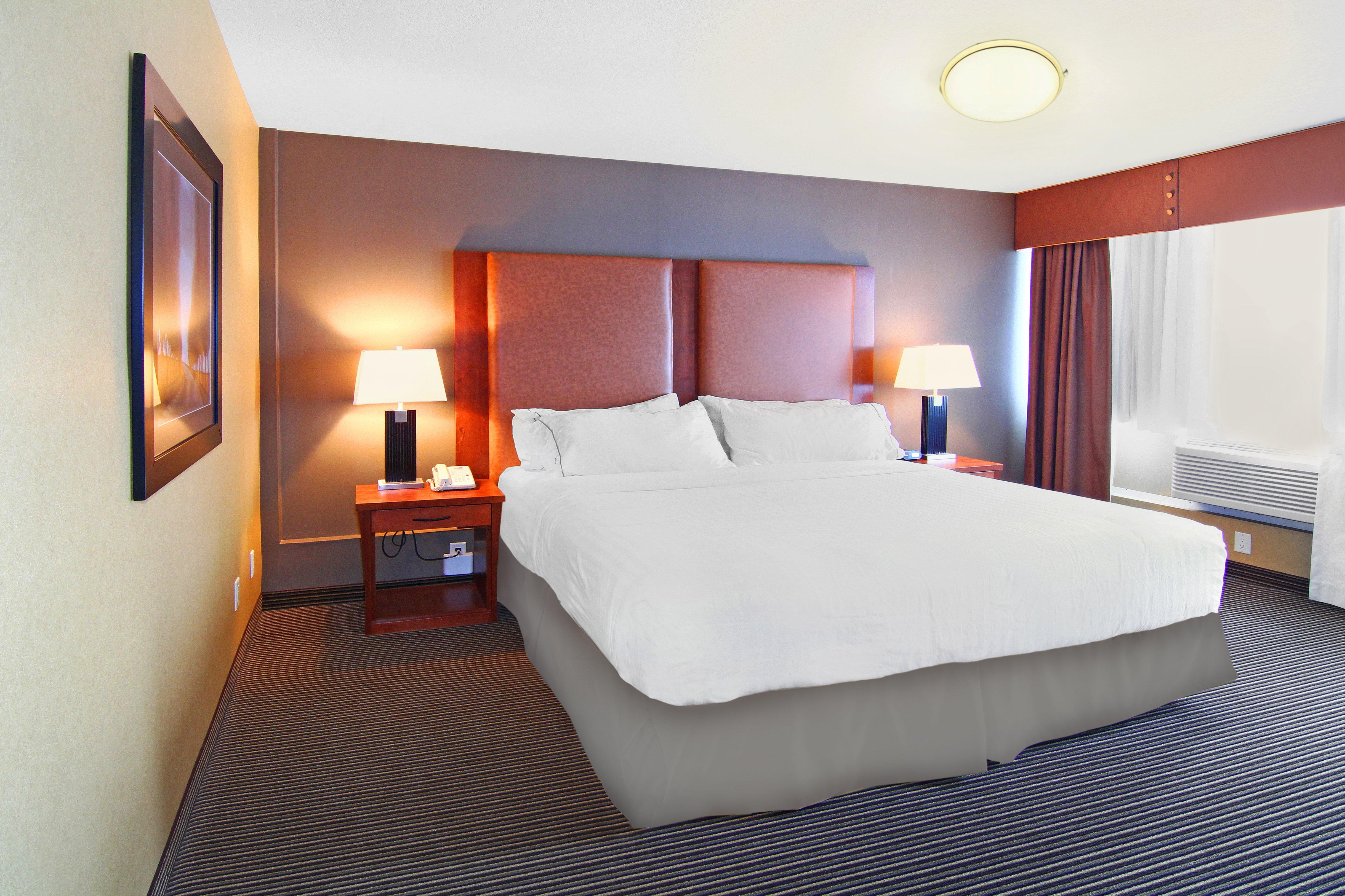 Holiday Inn Express And Suites Calgary By Ihg Экстерьер фото